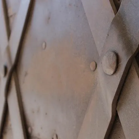 Nocleg ze śniadaniem Gavalier Design 4*