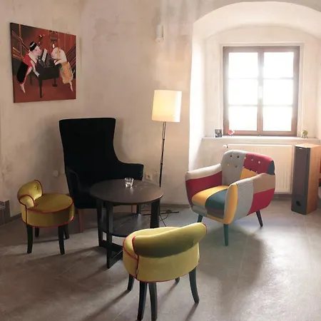 Nocleg ze śniadaniem Gavalier Design 4*